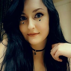 Meet your Posher, Kailey